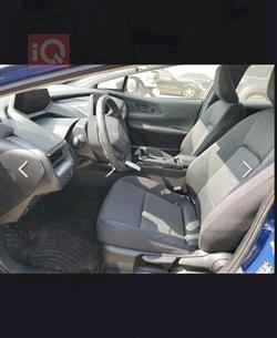 تۆیۆتا پریوس